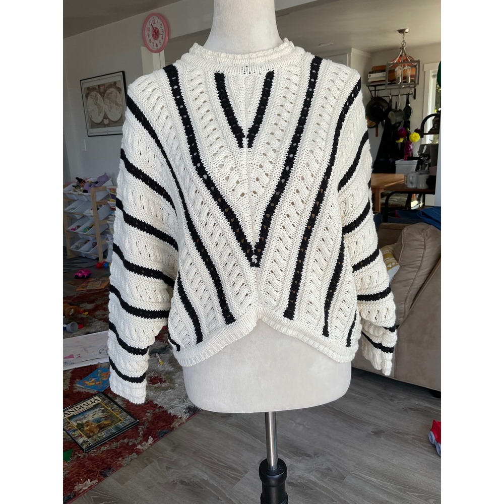 Bishop + Young Womens Cream Black Striped Cotton Knit Cropped Sweater Medium